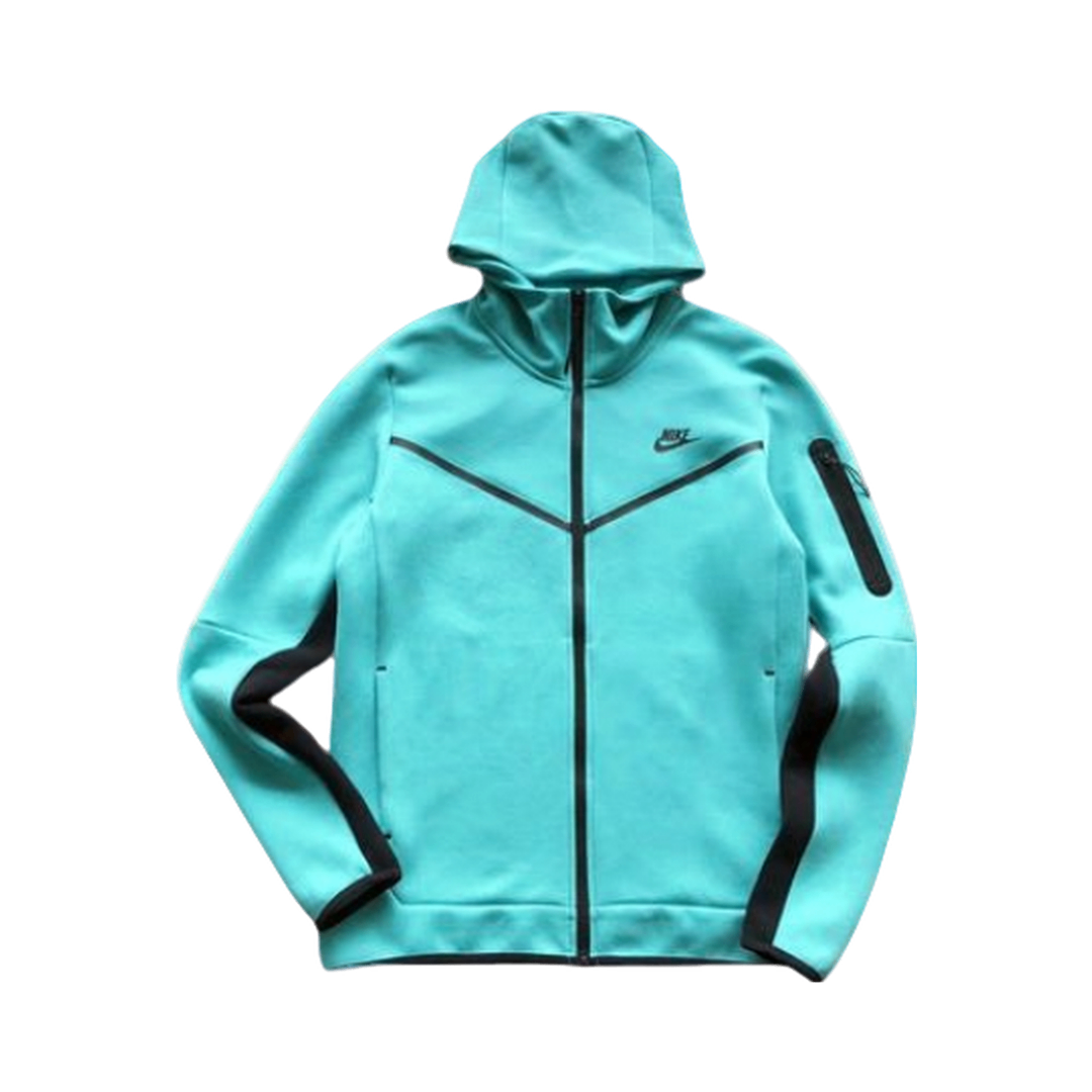 TECH FLEECE