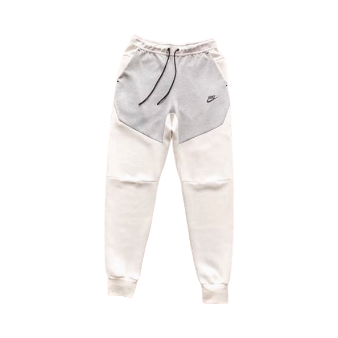 TECH FLEECE