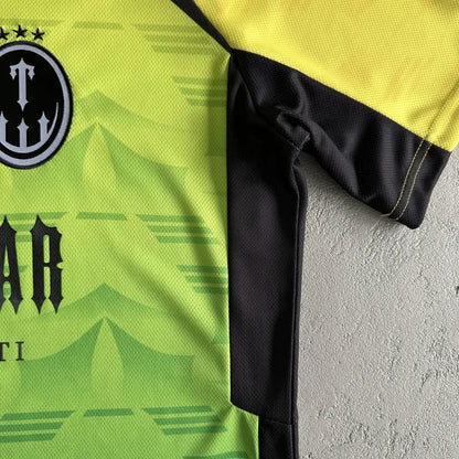 FOOTBALL T-SHIRT