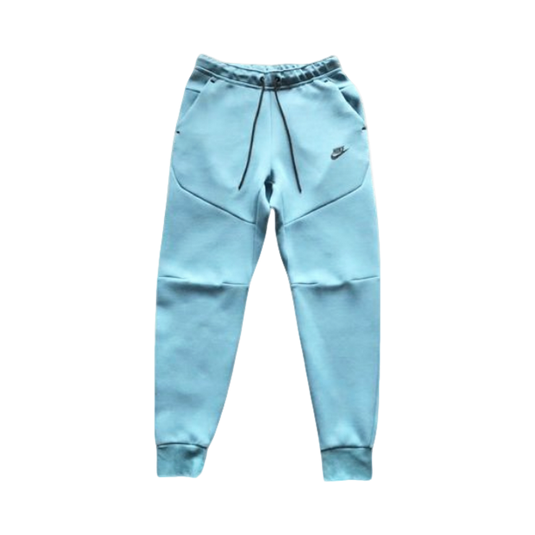 TECH FLEECE