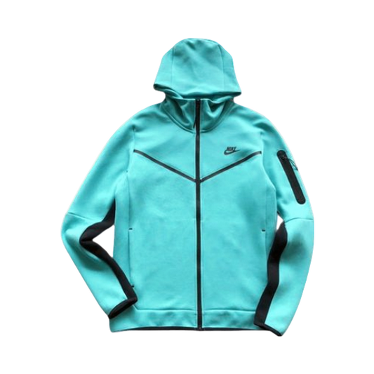 TECH FLEECE