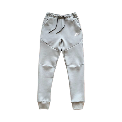 TECH FLEECE